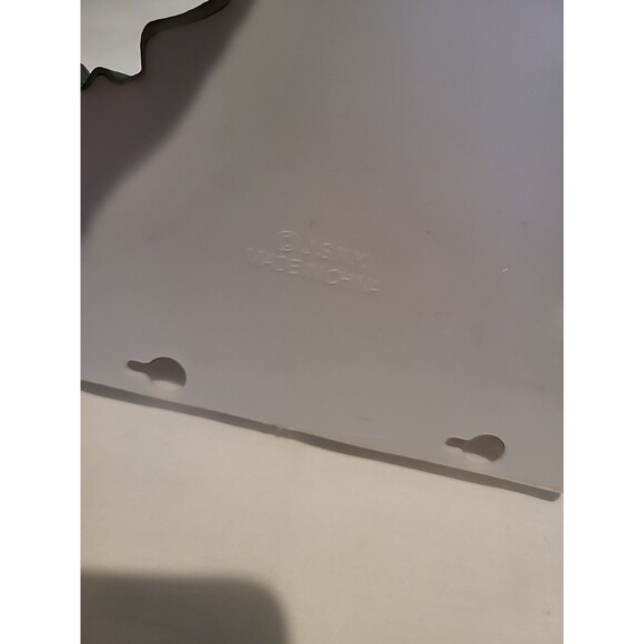 Vintage Plastic  Christmas Tree Scene Santa  Snowman Reindeer Wall Hanging 6" - Picture 8 of 16